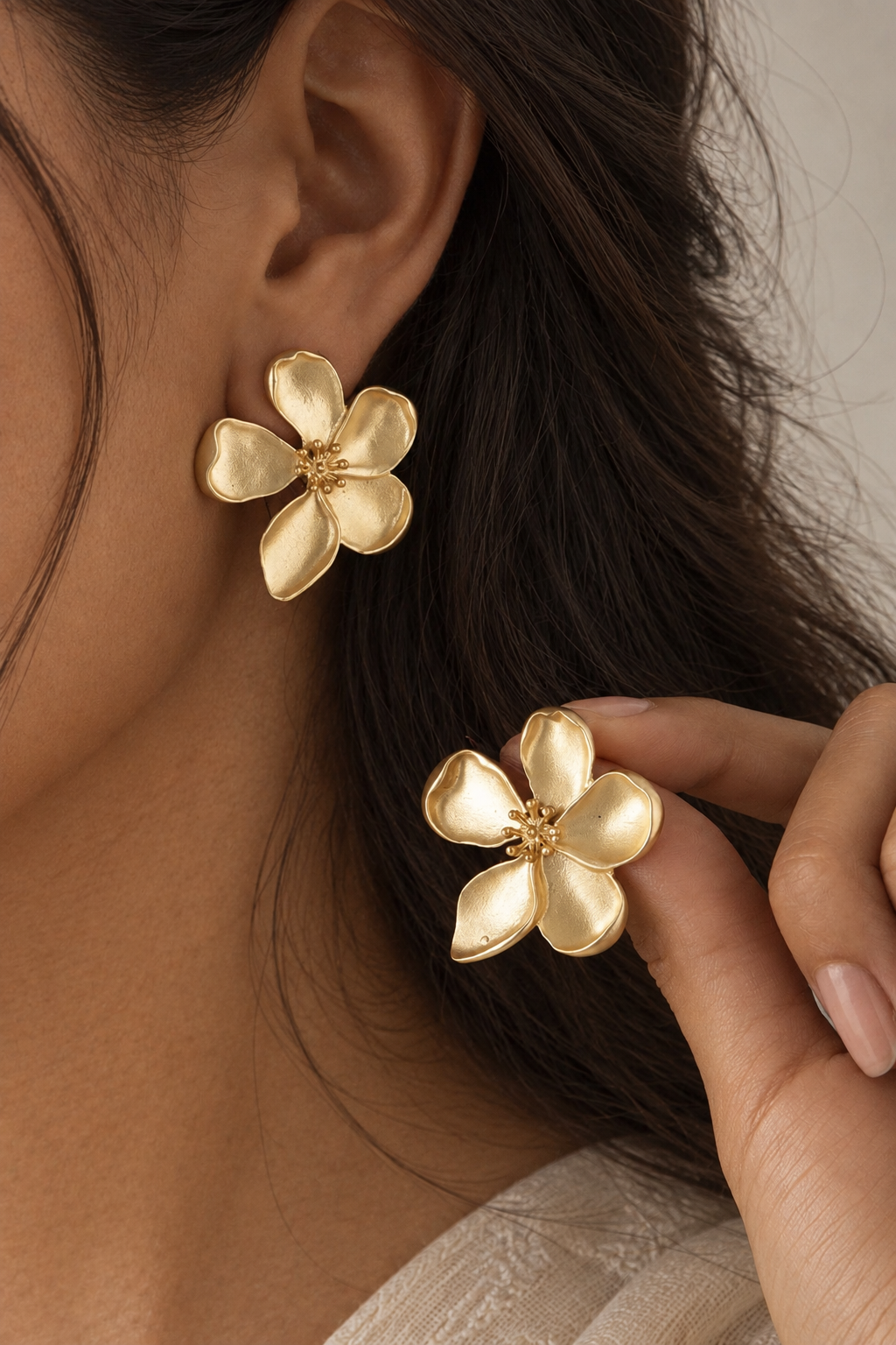 Alora Flower Earrings