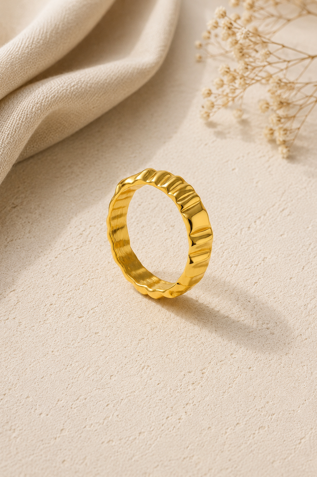 Amanda Pleated Bangle