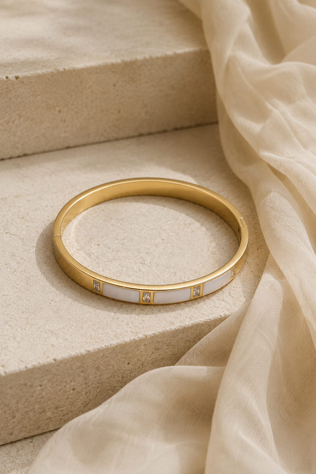 Myrah Bangle