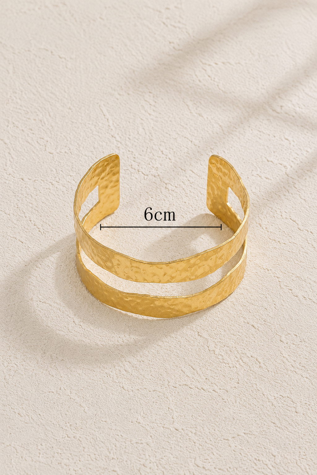Zahra Cuff Bangle