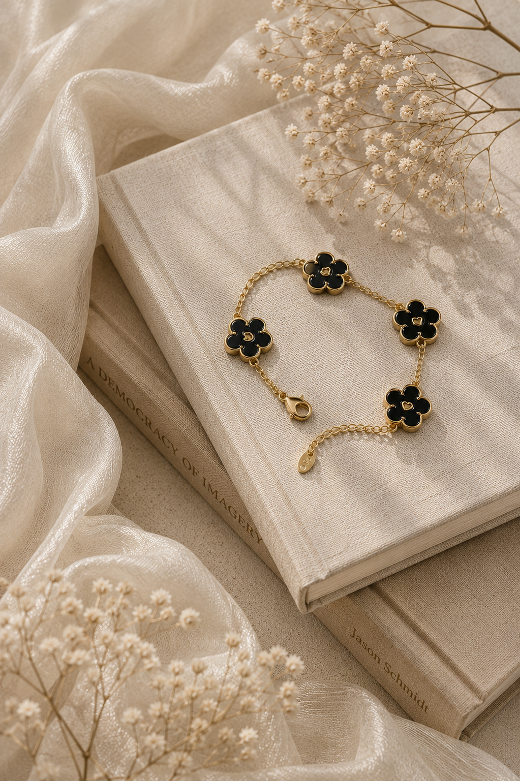 Clover Black Bracelet