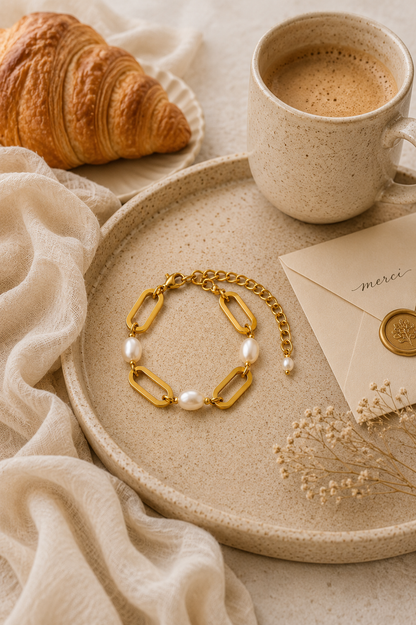 Eira Pearls Bracelet