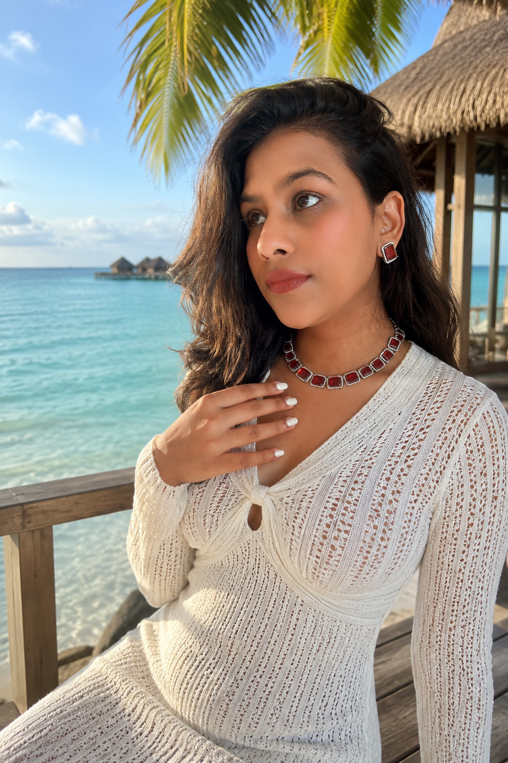 Maaia Set (Necklace with Earrings)