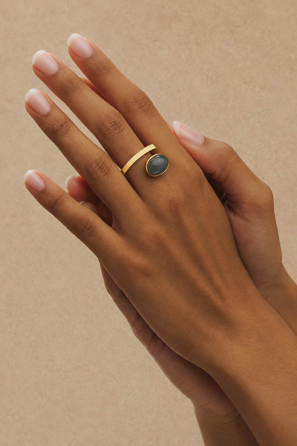 Mia Ring