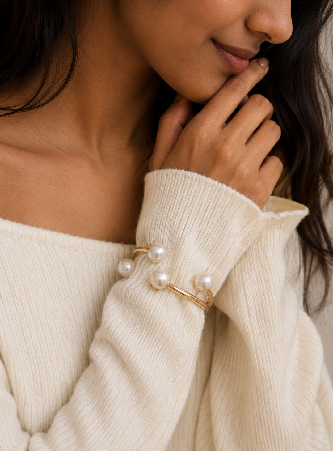 Elowen Pearl Bangle